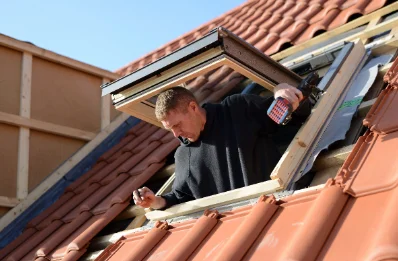 Pose de fenêtres de toit Velux à Bossendorf